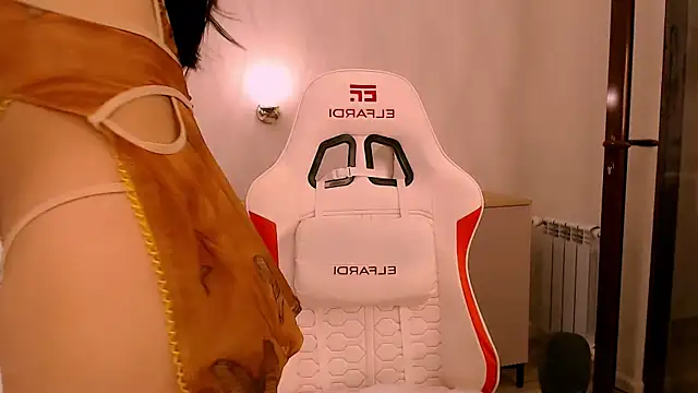 Ann__Cute live sex cam