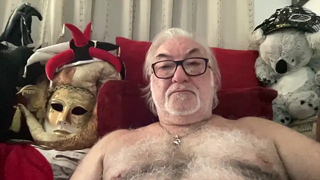 EroticVenetian live sex cam