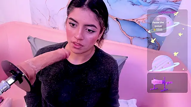 taylor_cupper's cam snapshot