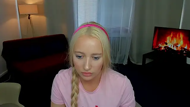 AuroraSkyee live sex cam