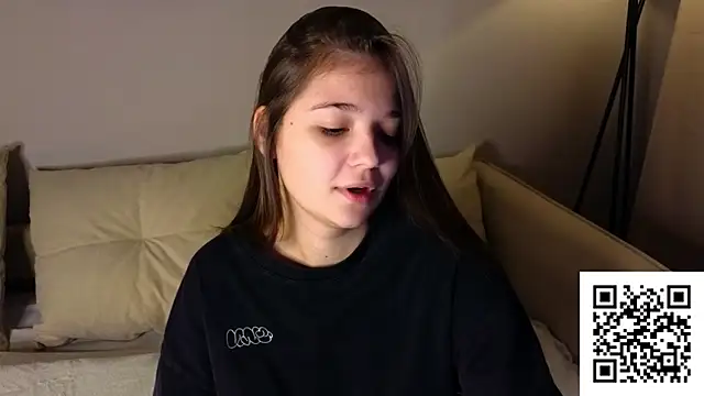 Leela_sun live sex cam