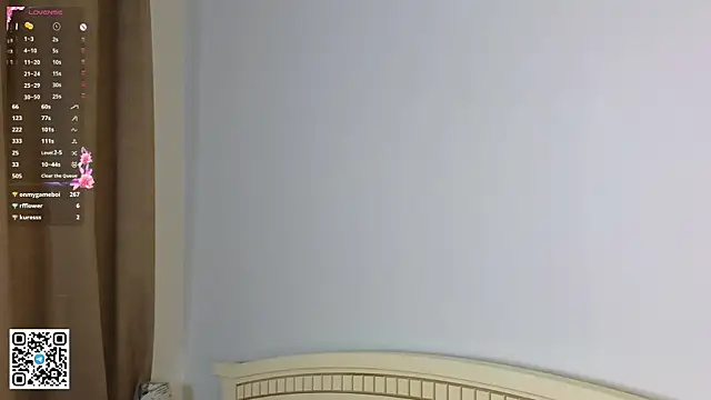 JasminDoroti's cam snapshot