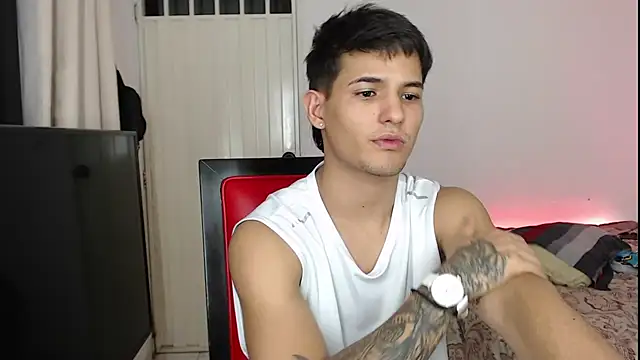 Alex_mojica live sex cam