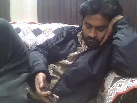 indihotguy's cam snapshot