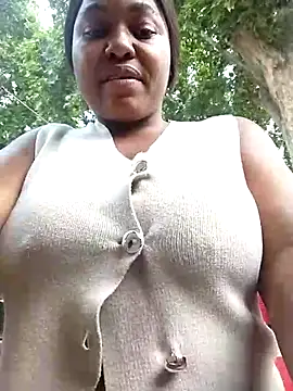 Katie_lips's cam snapshot