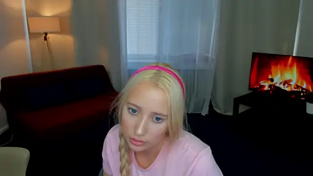 AuroraSkyee live sex cam