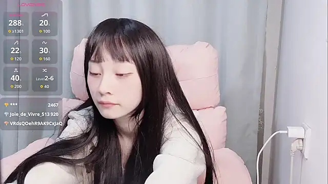 lris-Beauty live sex cam