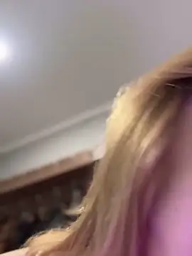 SugarDanger's cam snapshot