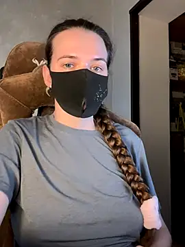 ZlatoslavaLo's cam snapshot