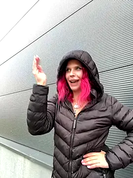 RiriRoseey live sex cam