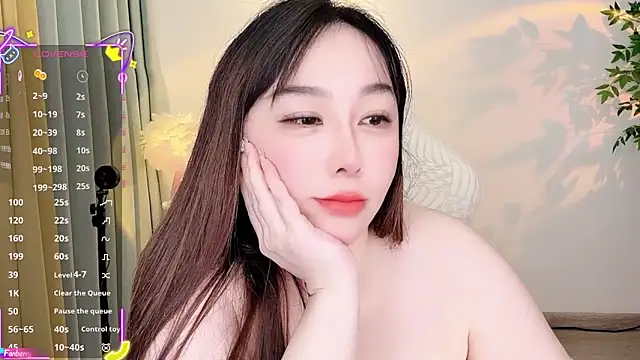 Liz-nn's cam snapshot