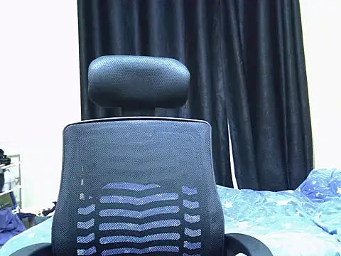 Horny-slut_'s cam snapshot