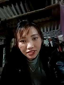 adbosa_00's cam snapshot