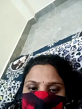 Shikha-mehra7's cam snapshot