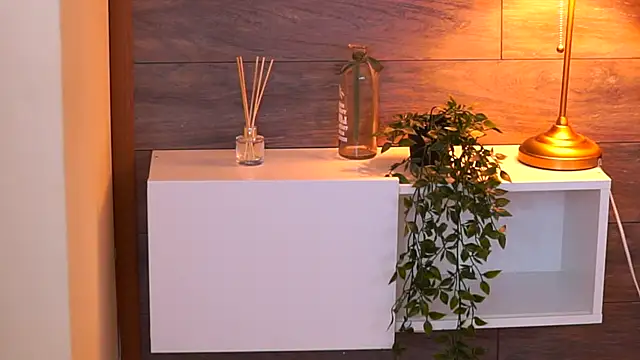 EllieRedd's cam snapshot