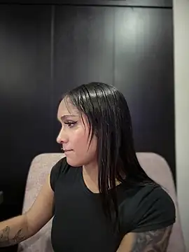 Isabella-Teen's cam snapshot