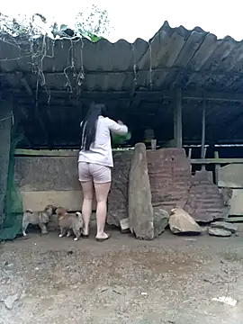 quynhkoolbae's cam snapshot