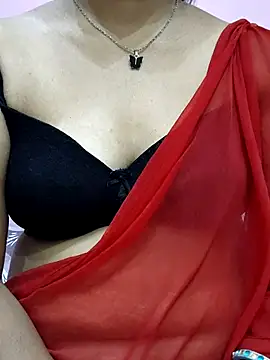 Pavani28telugu's cam snapshot