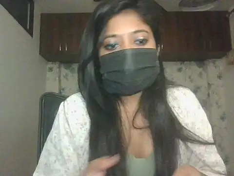 zeevaansari's cam snapshot