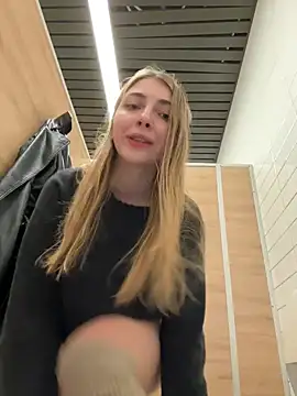 Sunny___Bunny live sex cam