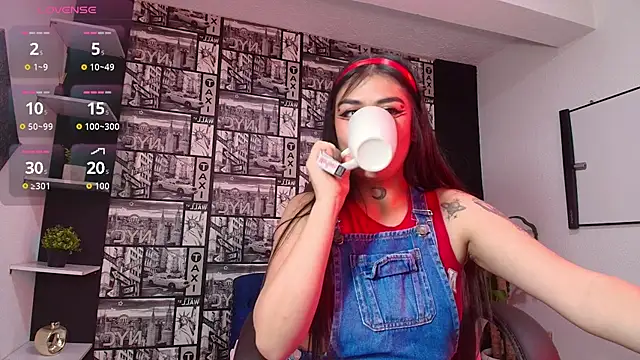 Mia_Morelli_'s cam snapshot