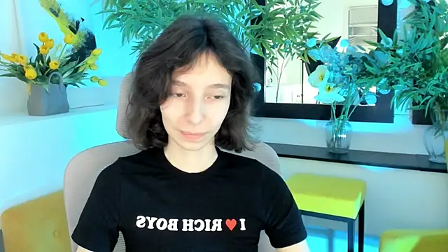 EmmanuellBrown's cam snapshot