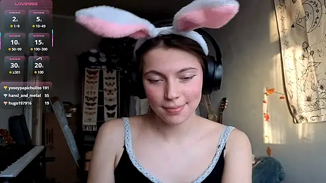 CutieAnny's cam snapshot