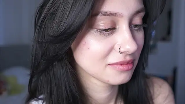 MarvisKuhIo's cam snapshot