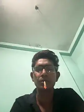 chocolate_boy45's cam snapshot