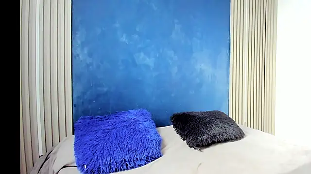 ParisAndMathias's cam snapshot