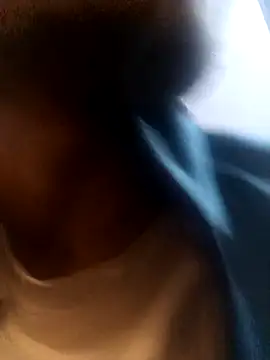 Guyfromdelhi84's cam snapshot