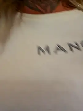 YourMommyBlair live sex cam