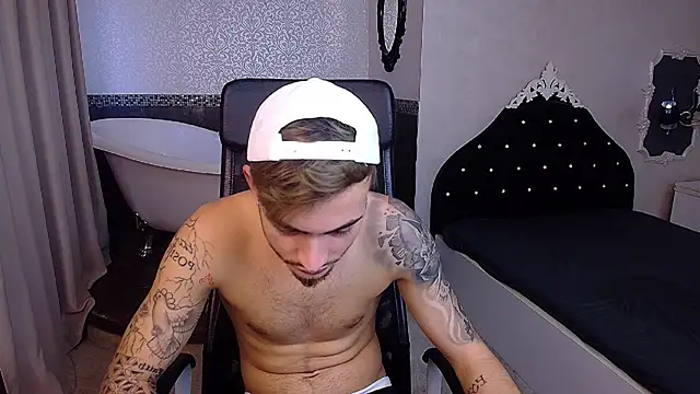 BrandonTate's cam snapshot