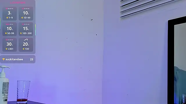 AlexaFoxy18's web cam