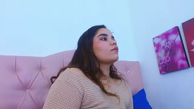 barbara_baker_'s cam snapshot