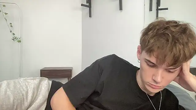 Milk_Guy live sex cam