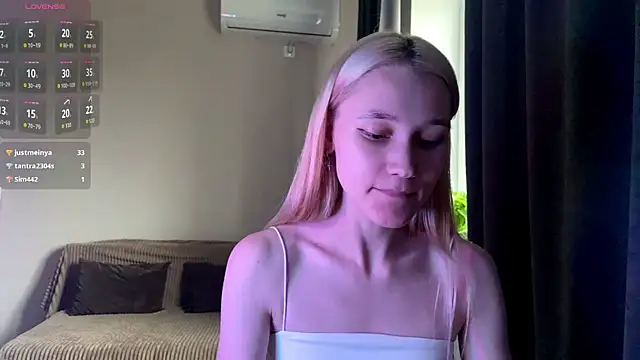 TwinedPeril's cam snapshot