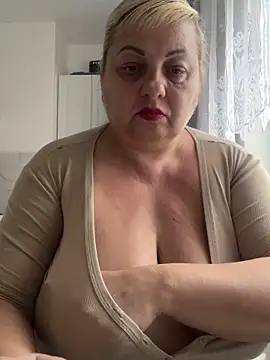 LanaSoftt's cam snapshot