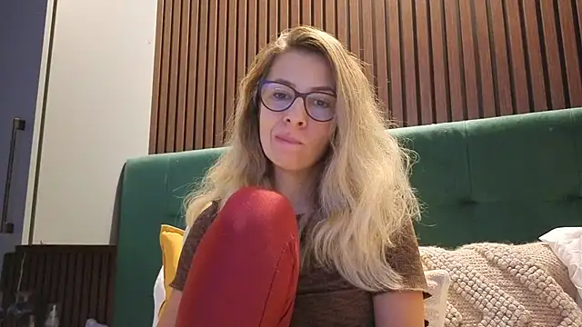 SukyGirl's cam snapshot