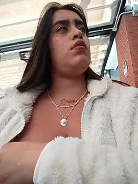 Freyja300 live sex cam