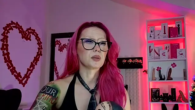 kulteacher's cam snapshot