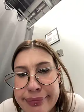 RinaCat live sex cam