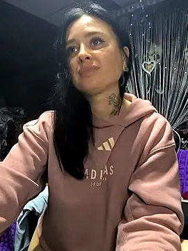 KikiXRed's cam snapshot