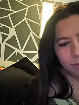 zara_night01's cam snapshot