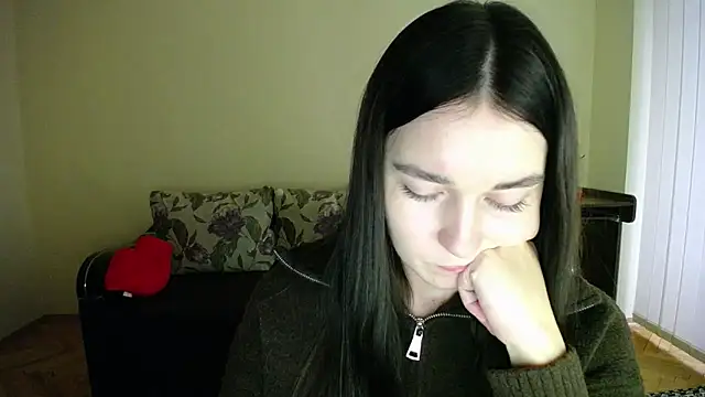Pretty_shy live sex cam