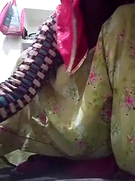 aunty_sumy live sex cam