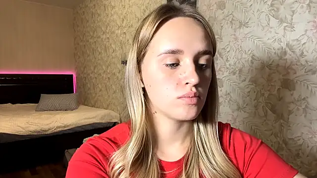 ElisabetLorney's cam snapshot