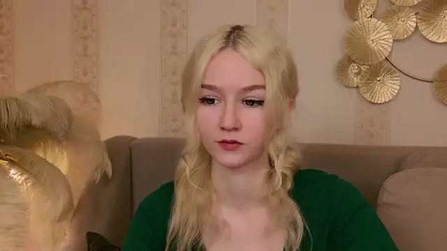 NaomiLoys's cam snapshot