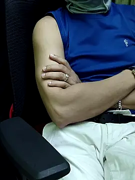 chocolate_alone live sex cam