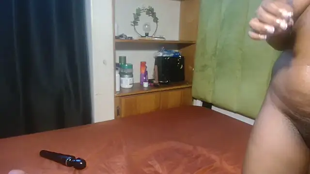 Keishaa-77 live sex cam